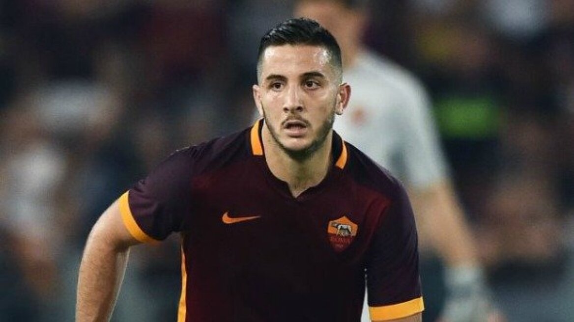 Ανανεώνει με ρήτρα που... ζαλίζει ο «χρυσός» Μανωλάς