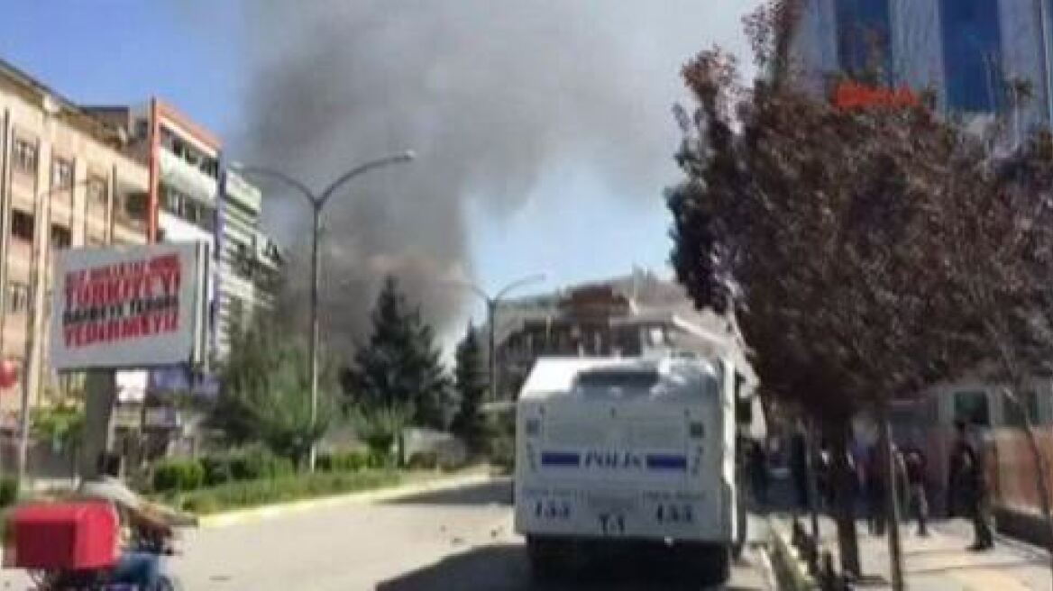 Έκρηξη στη Βαν της Τουρκίας - Στους 48 οι τραυματίες