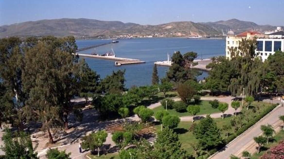 Βόλος: Σε άντρο διακίνησης ναρκωτικών έχει μετατραπεί το πάρκο στο λιμάνι