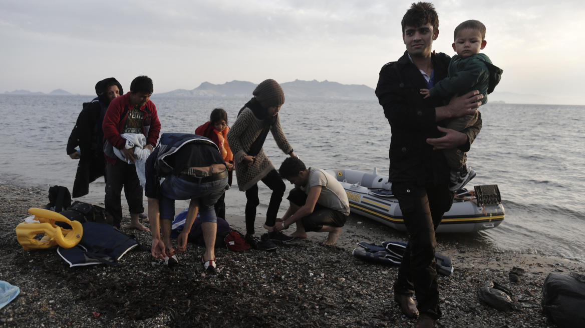 Πάνω από 10.000 οι μετανάστες στα νησιά του Β. Αιγαίου