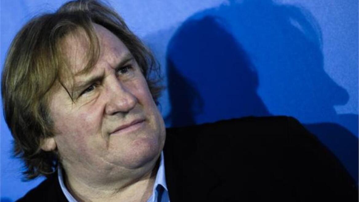 Ζεράρ Ντεπαρντιέ: Στη Γαλλία ζουν ηλίθιοι που φτιάχνουν κρασιά και βρωμερά τυριά 