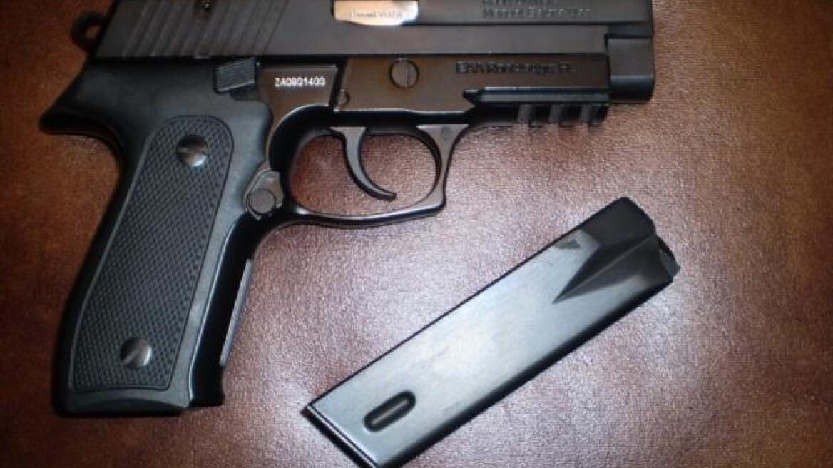 Συνελήφθησαν με όπλα σε Σφακιά και Ηγουμενίτσα