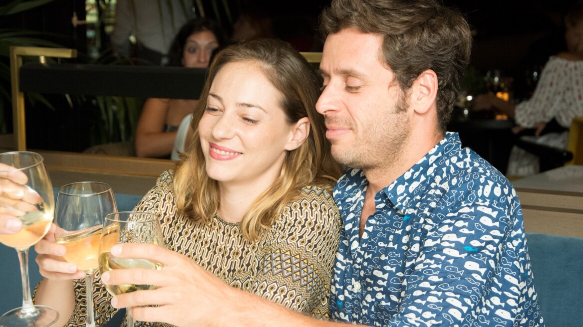 Αλεξάνδρα Ούστα - Γιάννης Σαρακατσάνης: Η πρώτη έξοδος ως νιόπαντρο ζευγάρι 