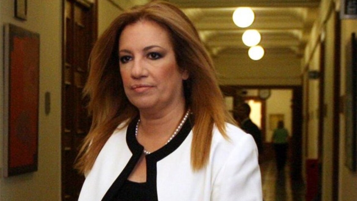 Γεννηματά: O διαγωνισμός έχει καταρρεύσει, ήρθε η ώρα του εισαγγελέα
