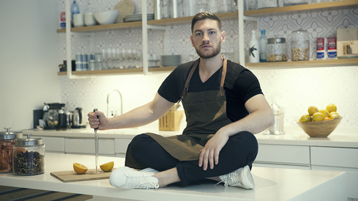 Κάτι μαγειρεύει ο Γιάννης