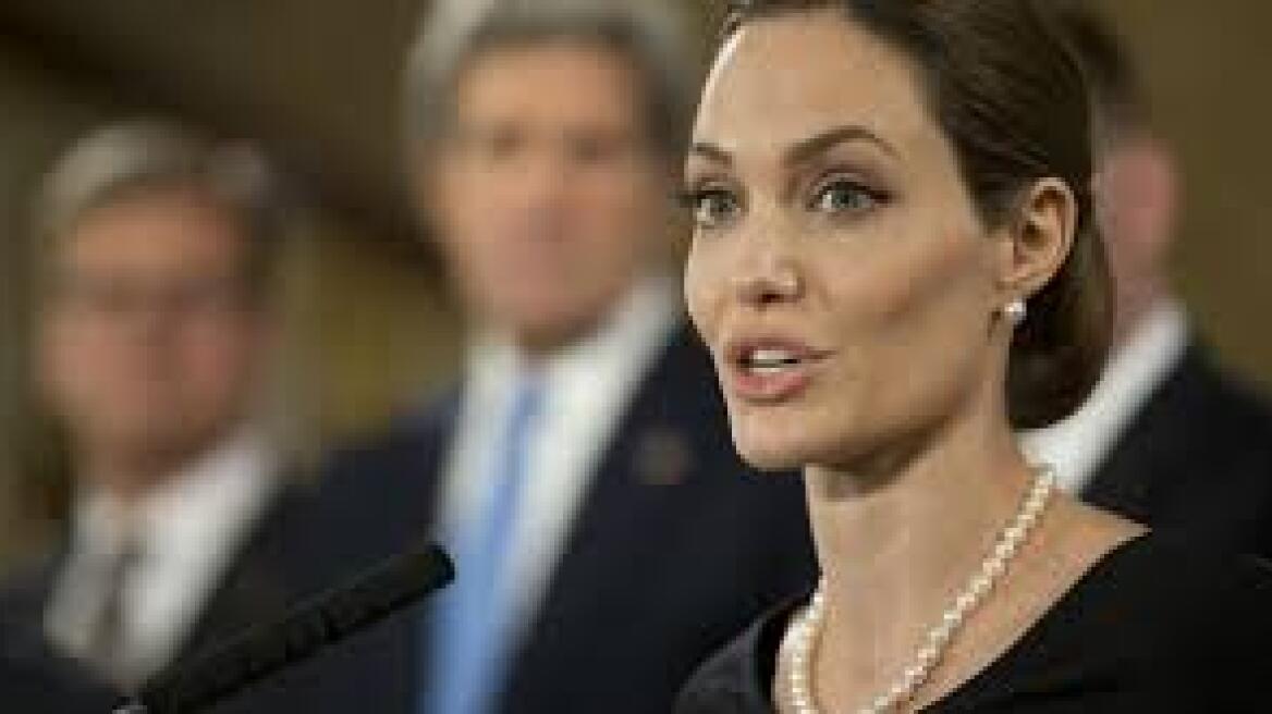  Angelina Jolie will teach at the LSE
