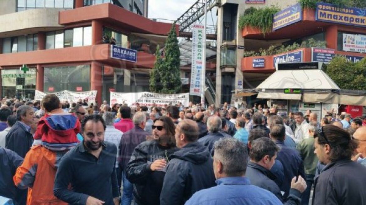 Ούτε βήμα πίσω οι εργαζόμενοι στον ΟΑΣΘ - Νέα πορεία διαμαρτυρίας 