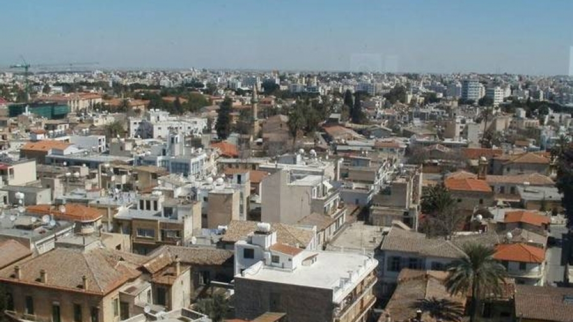  Οι επενδυτές περιμένουν να βγουν στο σφυρί τα «κόκκινα» ακίνητα