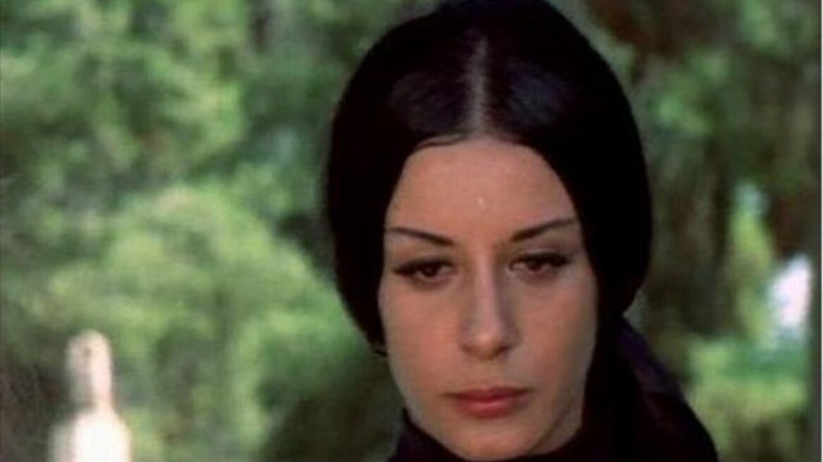 Σοφία Ρούμπου: Η ζωή και η καριέρα της