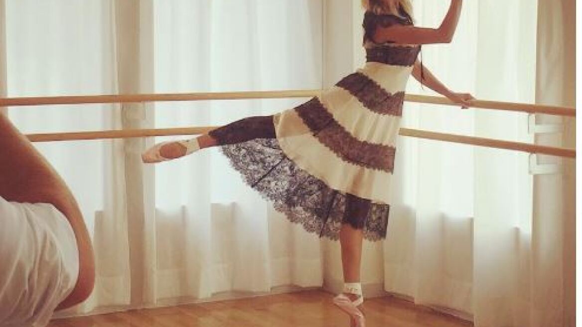 Η Ευαγγελία Αραβανή κάνει... μπαλέτο 