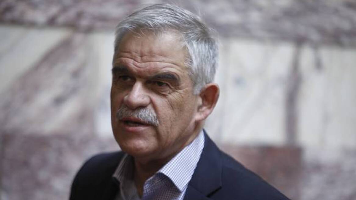 Τόσκας: «Κι εγώ συνταξιούχος είμαι - Δεν έπρεπε να γίνει χρήση δακρυγόνων»