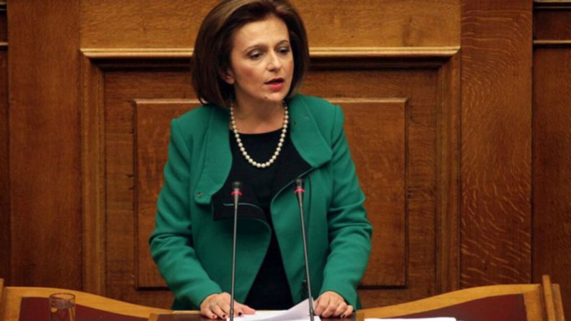 Χρυσοβελώνη: Δηλαδή δόθηκε εντολή ρίξτε χημικά;