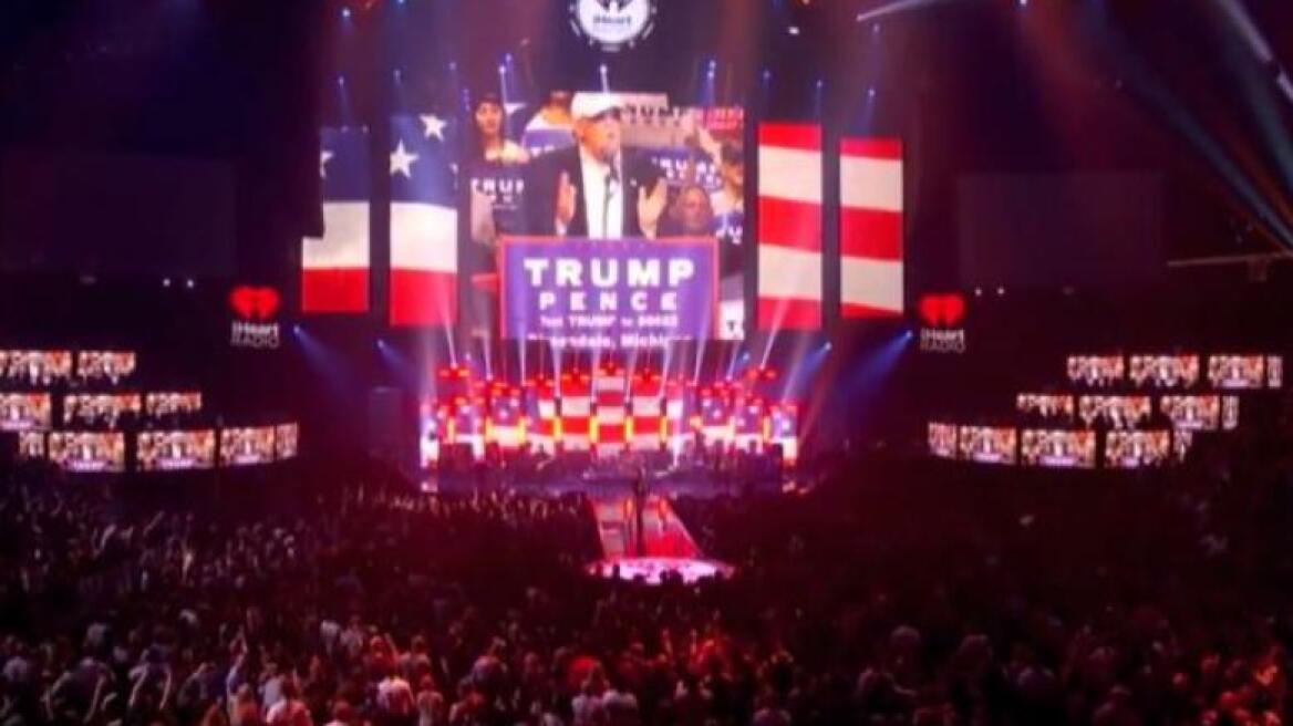 Και οι U2 τα «χώνουν» στον Τραμπ