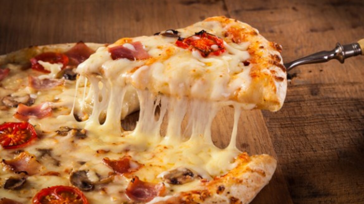 18 φανταστικές -και πάνω απ' όλα σπιτικές- πίτσες!