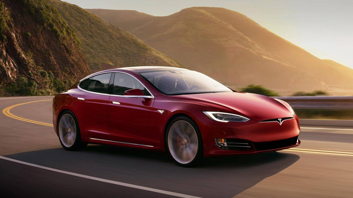 Η Tesla ψάχνει να επενδύσει στην Ευρώπη και η Ελλάδα... πλειστηριασμούς (upd)