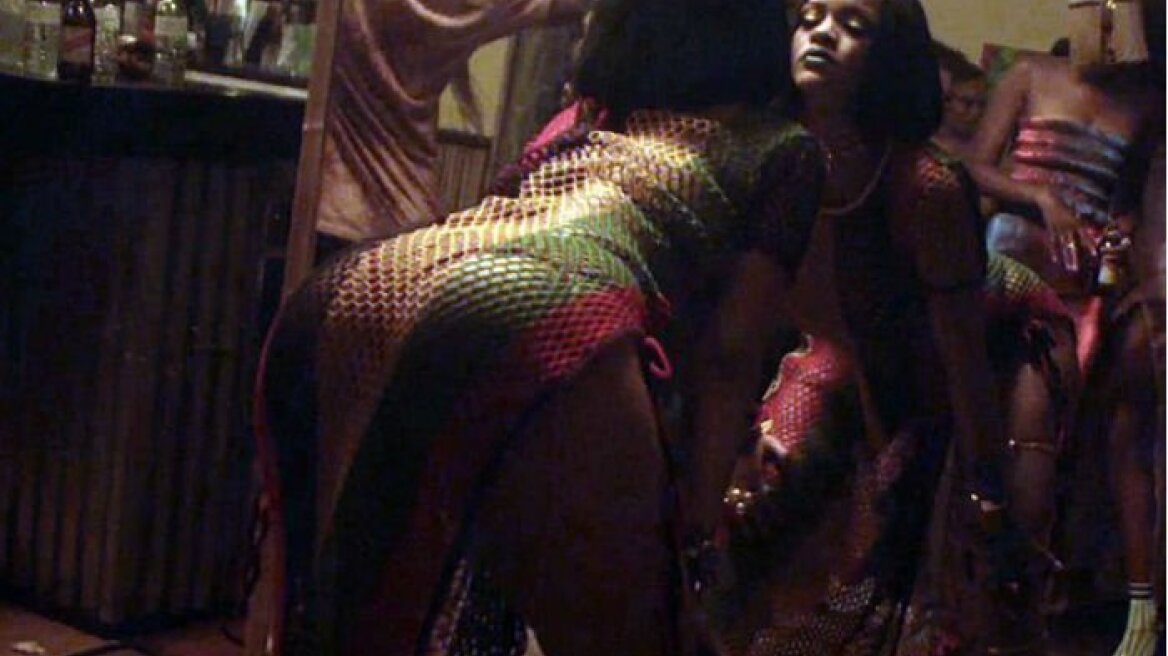 Tα 10 πιο προκλητικά gifs της Rihanna 