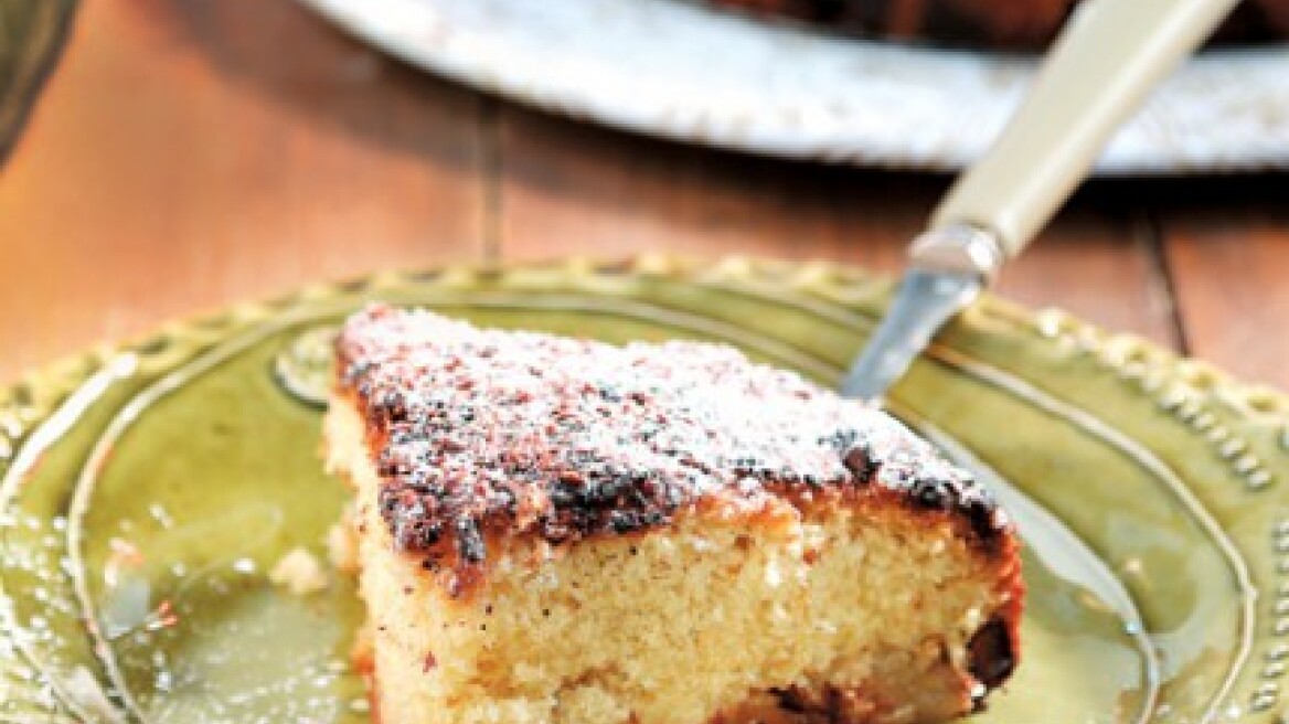 Κέικ με καραμελωμένα μήλα και σοκολάτα γάλακτος