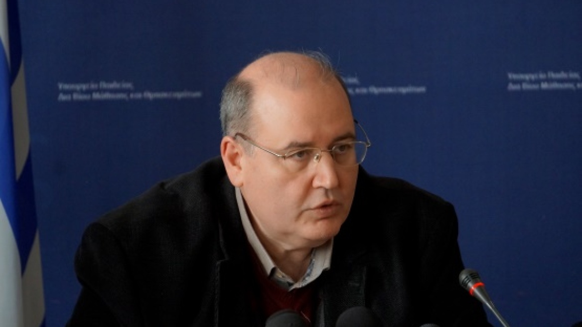 Education Minister Filis: No plans to separate Church and State