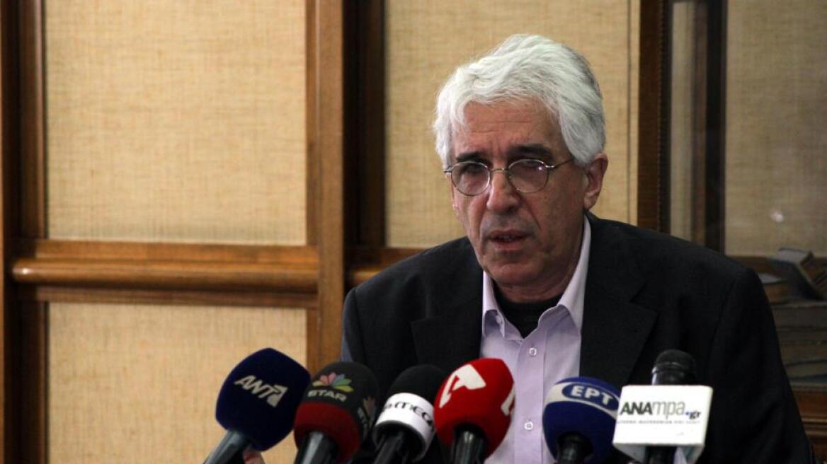 Παρασκευόπουλος: Νέα ρύθμιση αν βγει αντισυνταγματικός ο νόμος για τις άδειες