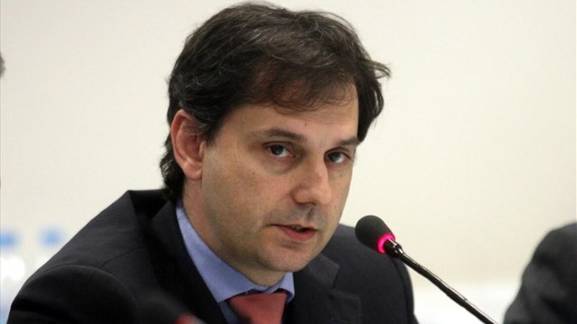 Χάρης Θεοχάρης: Τσίπρας και ΣΥΡΙΖΑ ετοιμάζονται να δραπετεύσουν