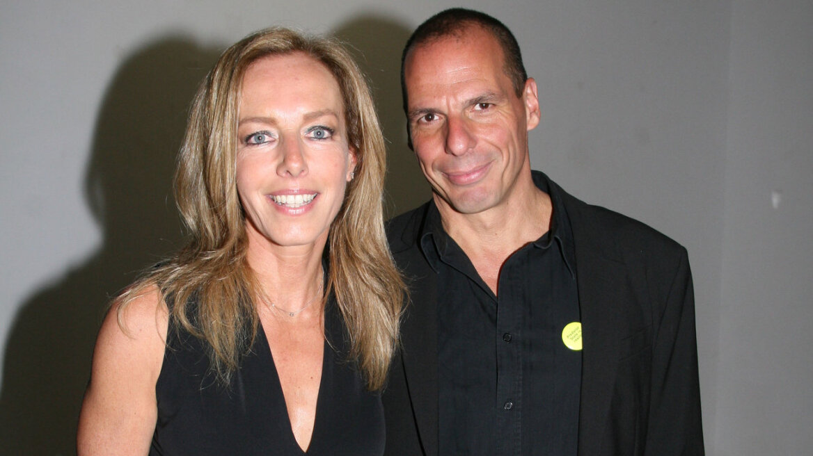 Δανάη Στράτου: Τσίπρας και Γιάνης είχαν συμφωνήσει προ πολλού το σχέδιό τους