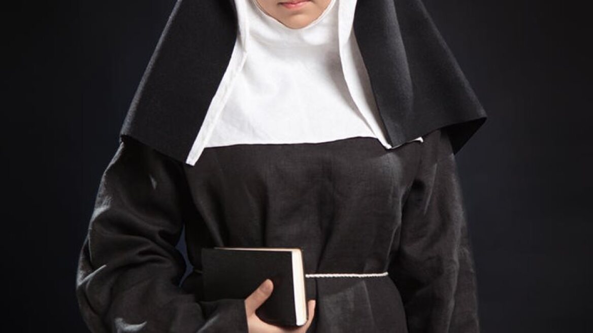 Καλόγρια «μαϊμού» πουλούσε εικονίσματα στην Καρδίτσα