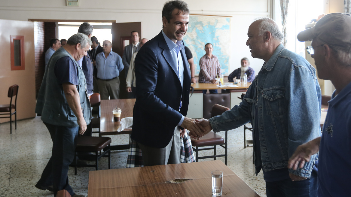 Μητσοτάκης: «Οι πολιτικοί πρέπει να δουλεύουν σκληρά και να λένε την αλήθεια»