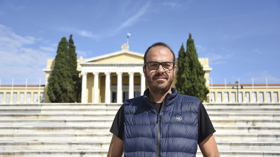 Πρωταγωνιστής πίσω από τα φώτα