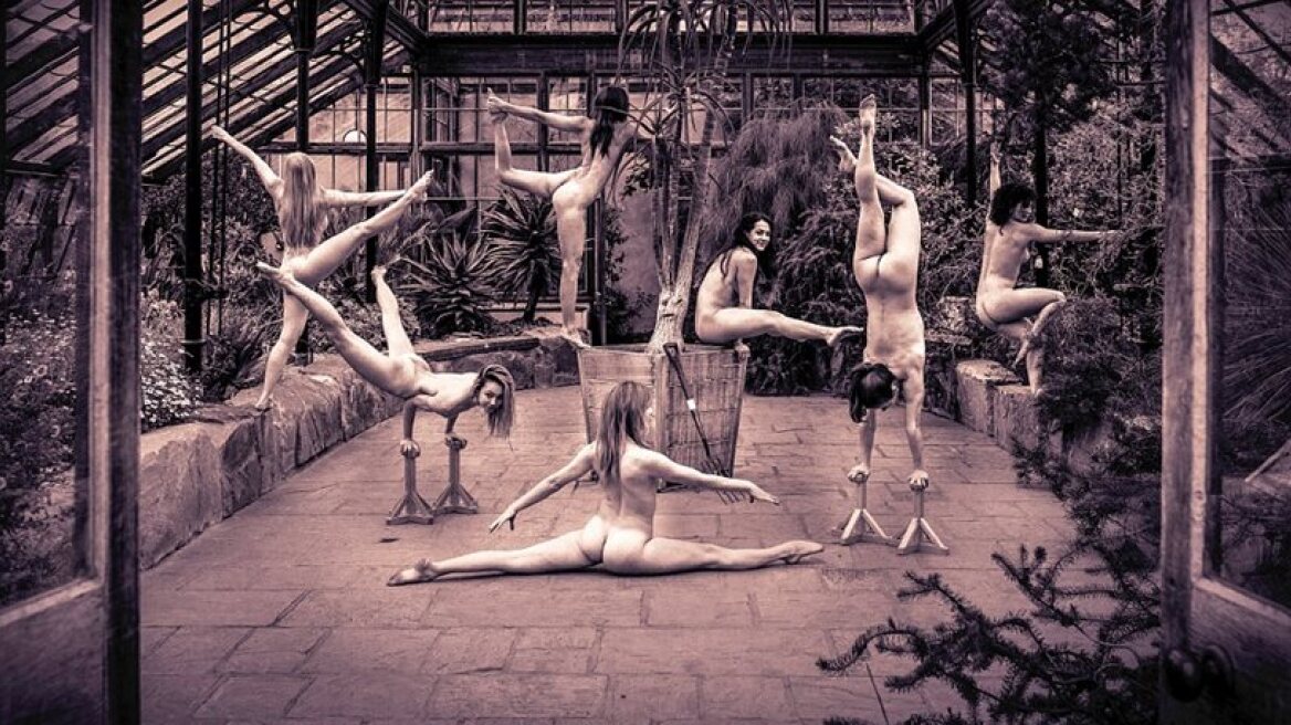 Cambridge students bare all for charity (photos)