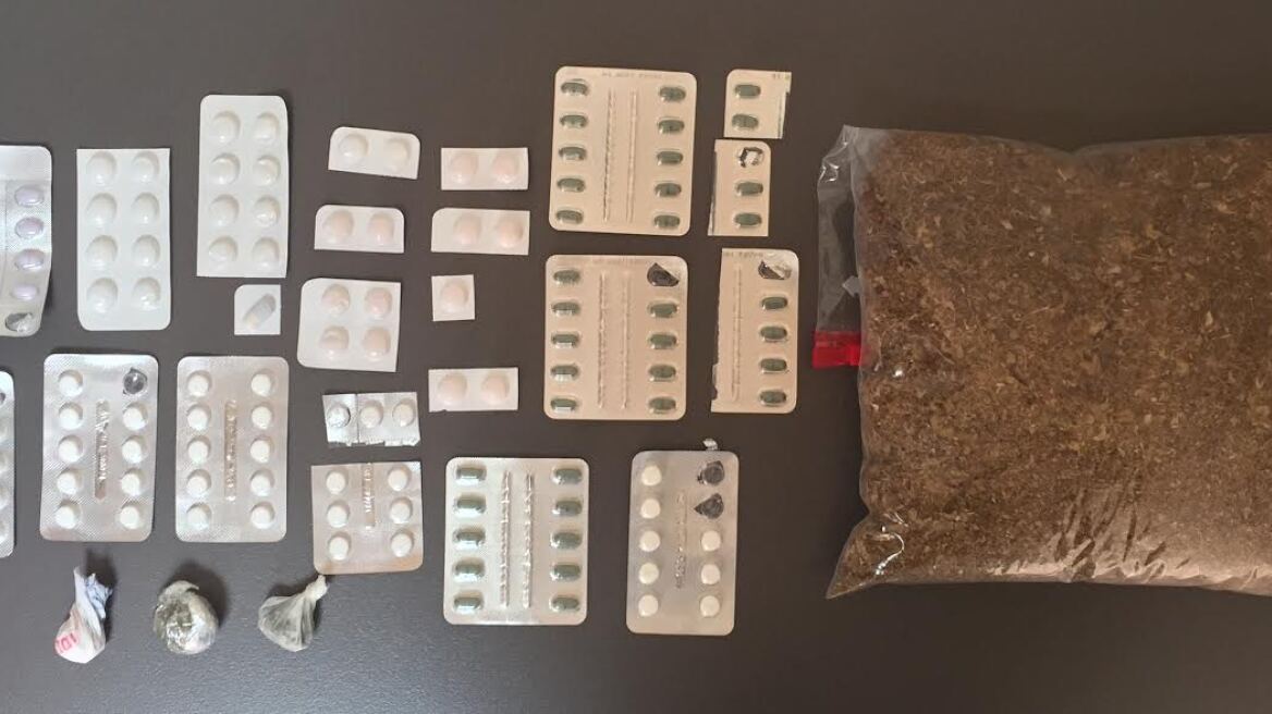 Μυτιλήνη: Είχε λαθραίο καπνό και ναρκωτικά όλων των ειδών 