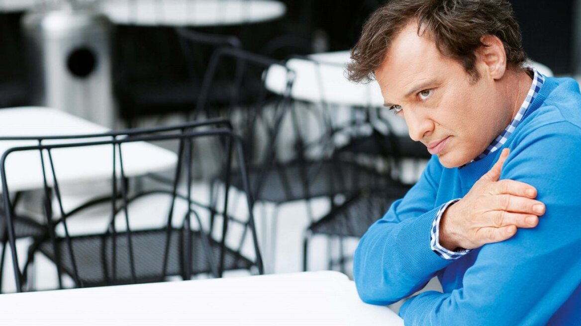 Χρήστος Φερεντίνος:  Με νέα συνοδό μετά τον χωρισμό από τη Σοφία Παυλίδου 