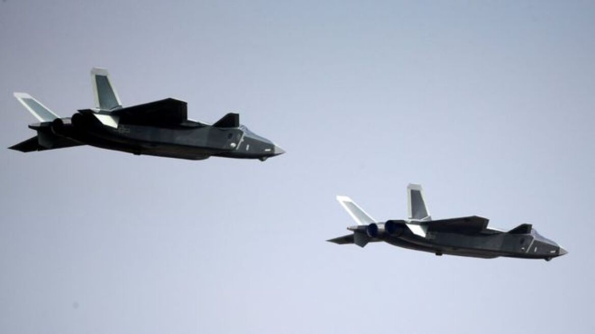 Η Κίνα έφτιαξε το δικό της stealth μαχητικό αεροσκάφος! 