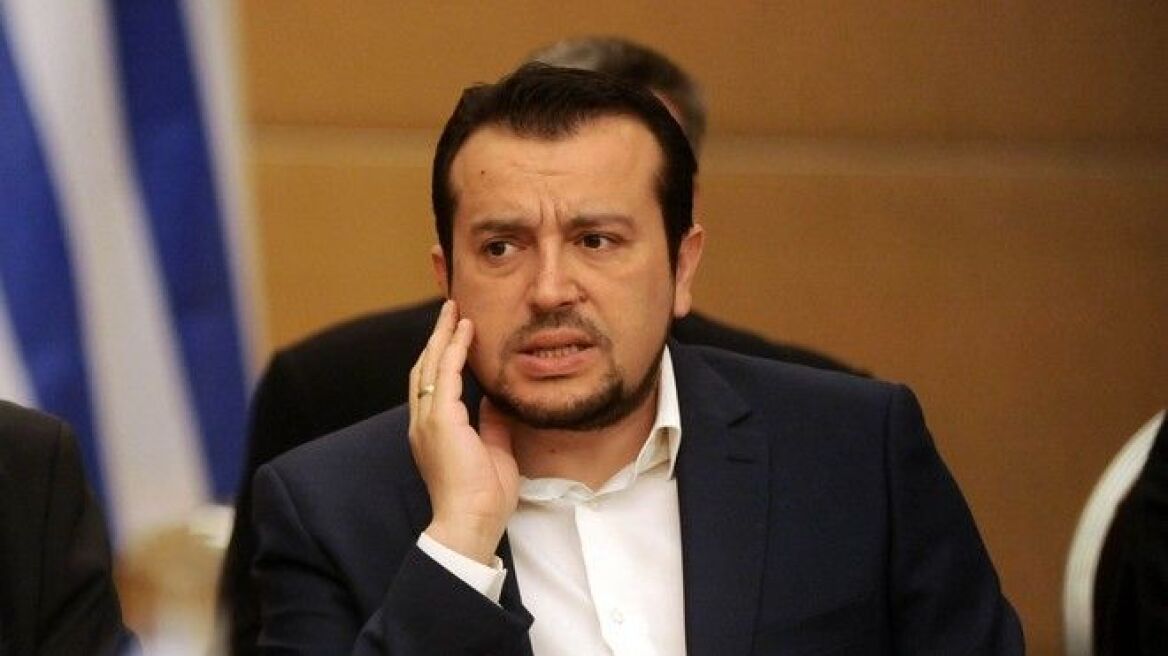 Ο Παππάς ενημερώνει τους βουλευτές για το νόμο που πήρε πίσω