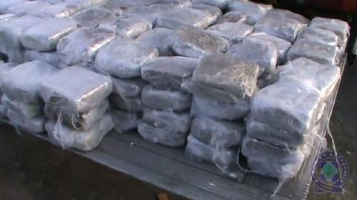 Δύο συλλήψεις για ναρκωτικά στο Πεταλίδι Μεσσηνίας