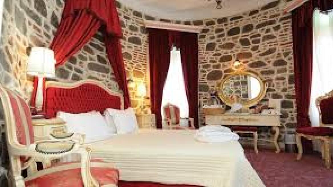 Fewer hotels in Greece since 2015