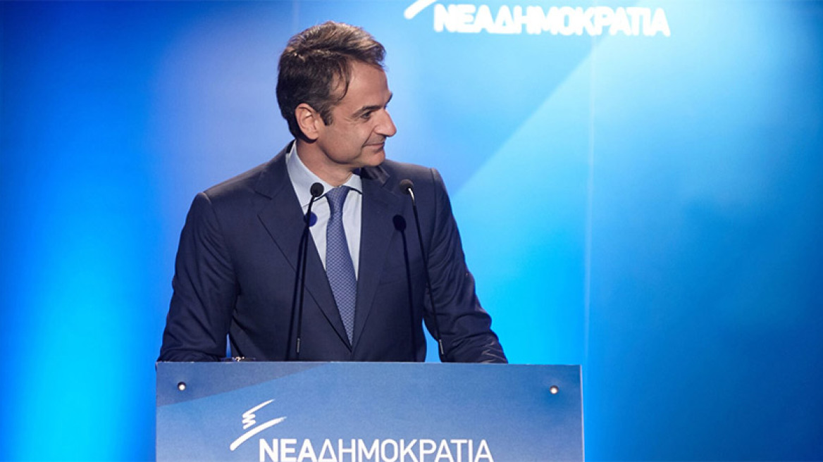 Μητσοτάκης: «Θα διορθώσει τις περικοπές συντάξεων η διευθύντρια του Κατρούγκαλου που τις δρομολόγησε;»