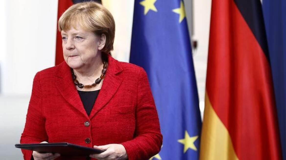 Μέρκελ: Προσφέρομαι να συνεργαστώ στενά με τον Τραμπ με βάση τις δημοκρατικές αξίες