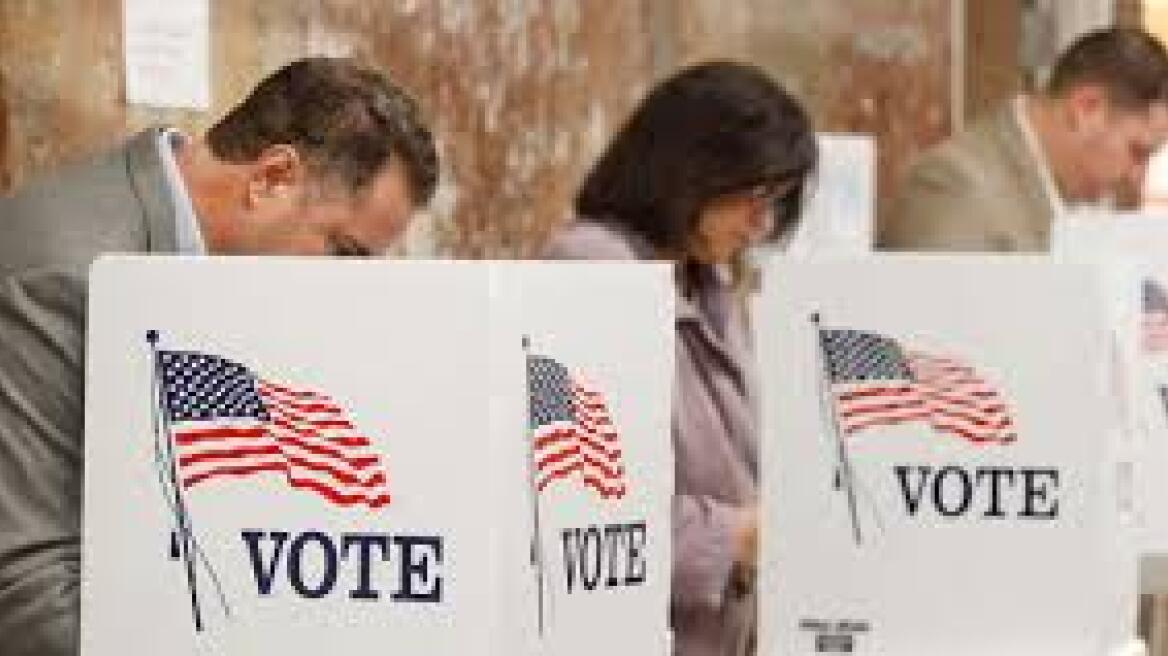 Αμερικανικές εκλογές 2016: Σύλληψη ενός άνδρα που επιχείρησε να ψηφίσει δύο φορές