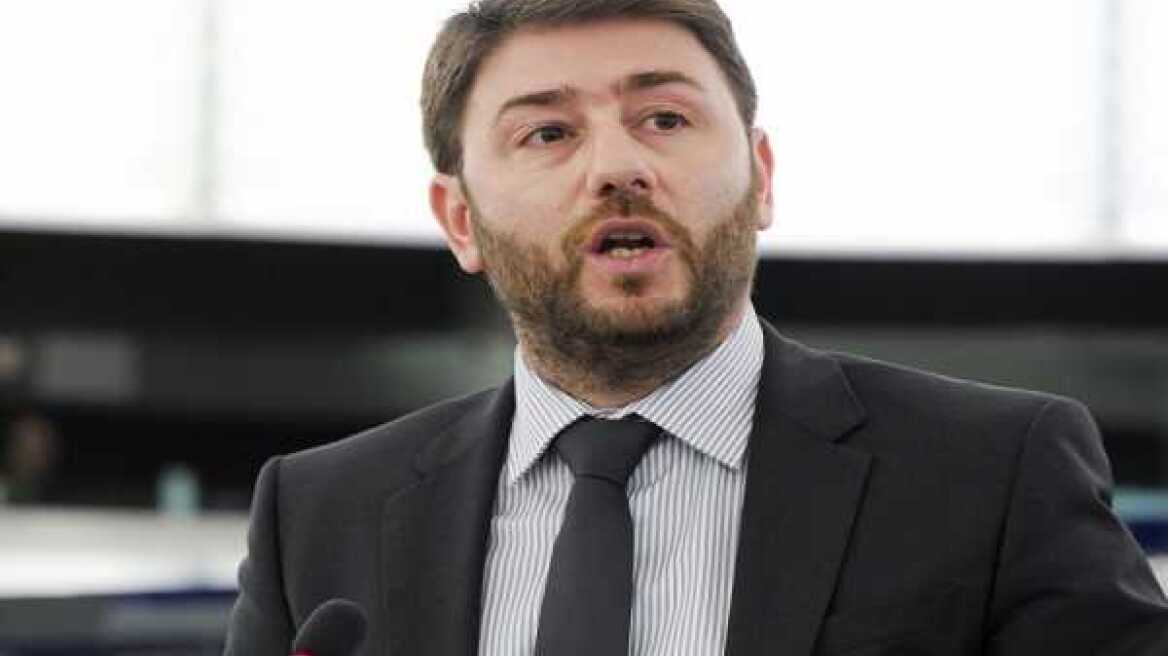 Νίκος Ανδρουλάκης: Αδύναμος κρίκος η Ελλάδα και στο προσφυγικό