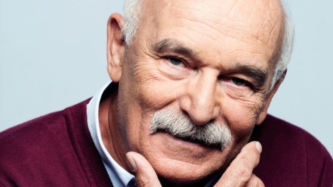Αντώνης Αντωνίου: «Από τη ζωή μου λείπει η πολυτέλεια» 