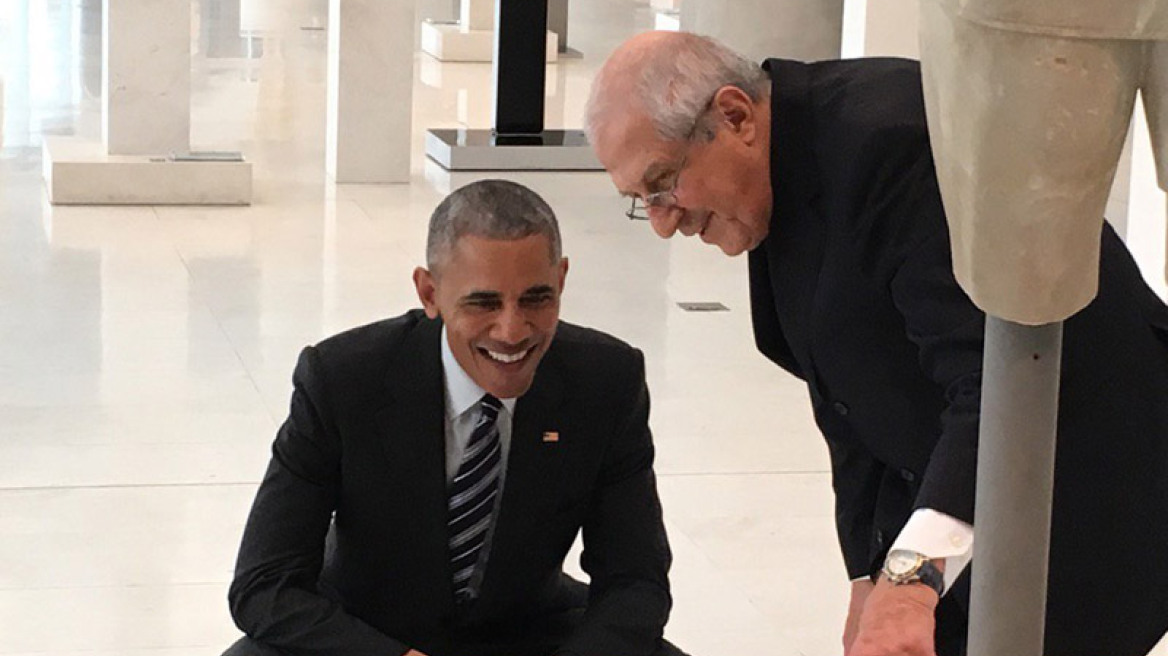 Barack Obama at the Acropolis (photos)