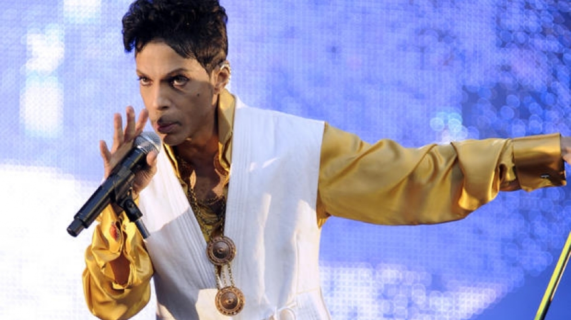 Γιατί πέθαναν μέσα στο 2016 τόσοι πολλοί διάσημοι