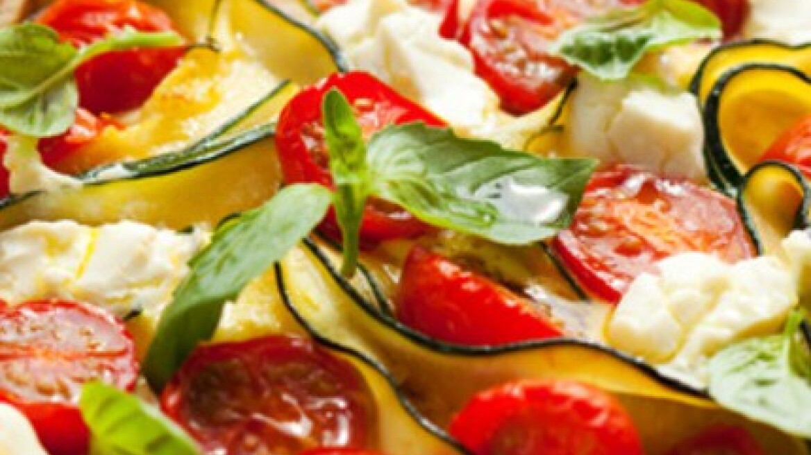 Τάρτα με ντοματίνια και βασιλικό