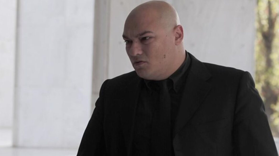 Golden Dawn MP beaten up by extreme left group members