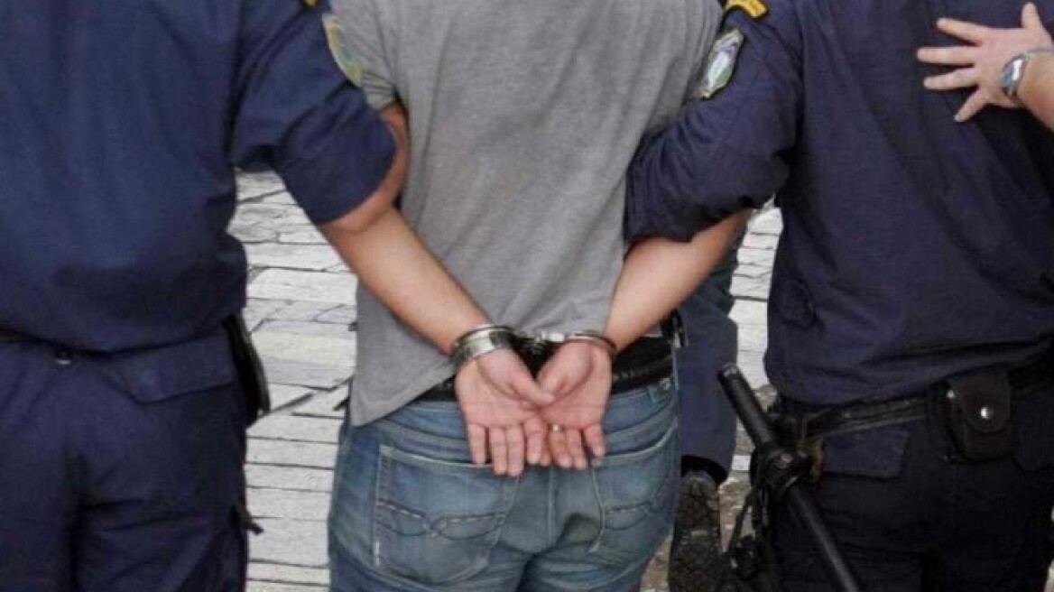 Κως: Έδειραν και απήγαγαν άνδρα για χρέος... 500 ευρώ