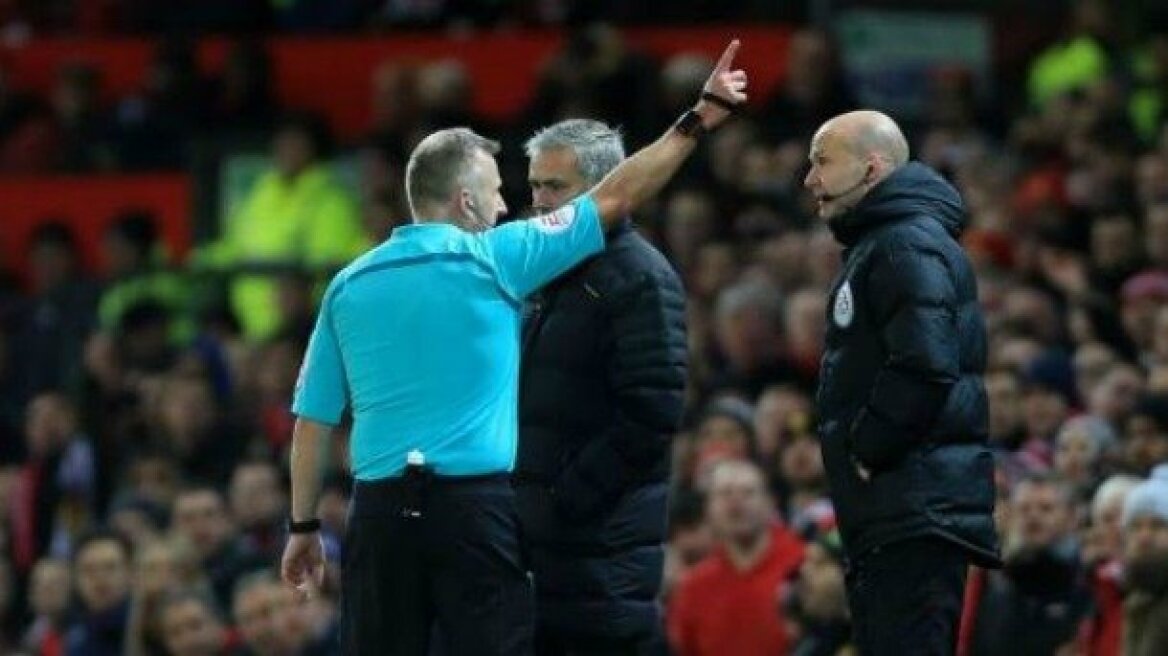 Κλώτσησε μπουκάλι κι αποβλήθηκε ξανά ο Μουρίνιο