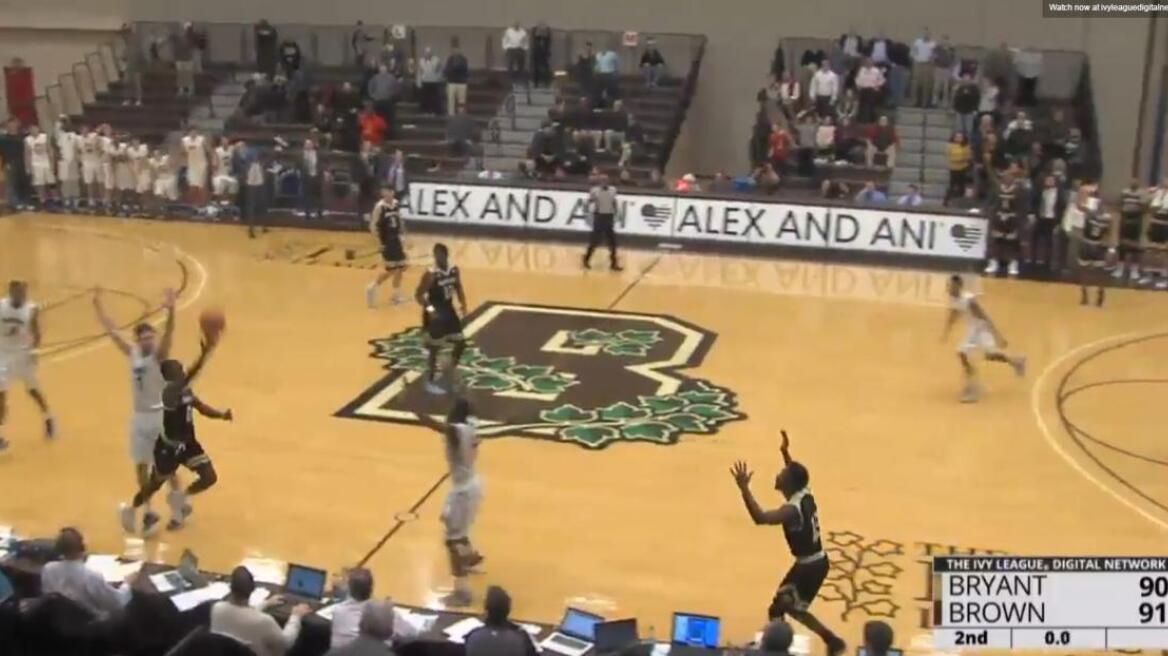 Η απίστευτη γκάφα πρωτοετούς στο κολεγιακό πρωτάθλημα των ΗΠΑ 