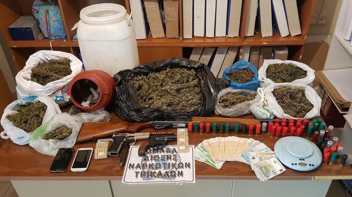 Τρίκαλα: Σπίτι- φρούριο με κάμερες, χασίς, όπλα και πολύ χρήμα