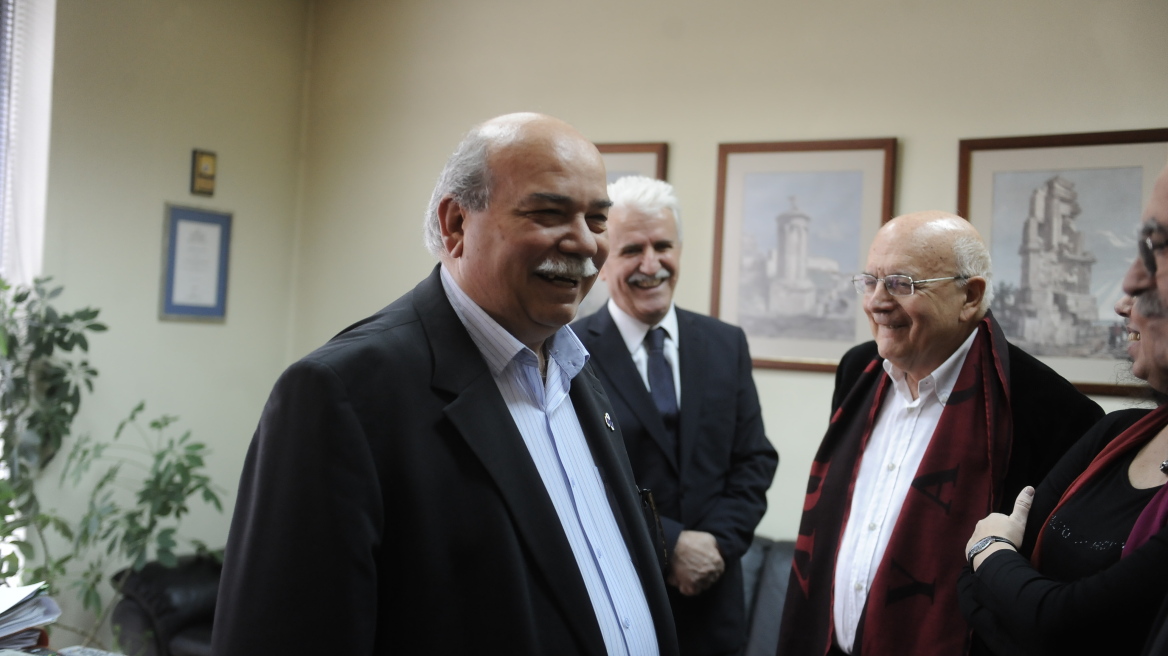 Βούτσης: Η Ελλάδα είναι προσηλωμένη στις διεθνείς συνθήκες