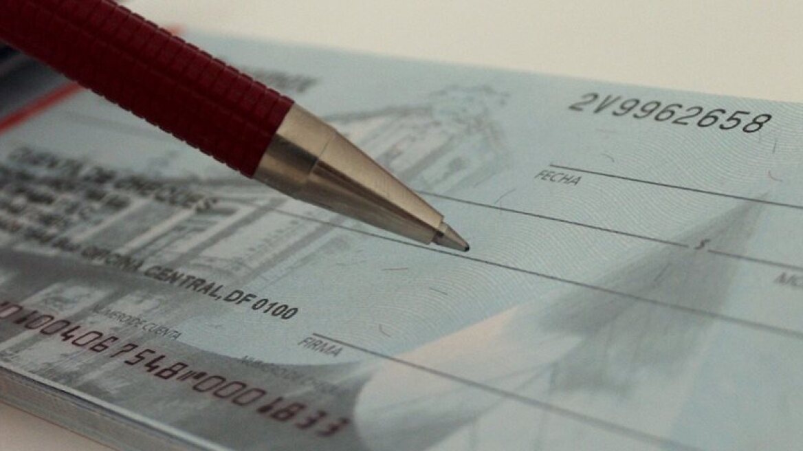 Κιλκίς: Πλήρωνε παντού με «πέτσινες» επιταγές